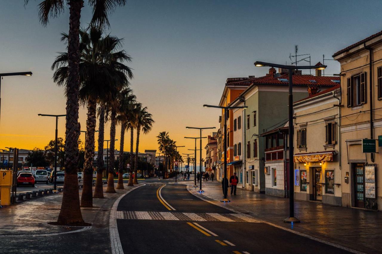 Fonda Apartments Koper Bagian luar foto